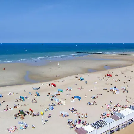 Lovely In * Oostende